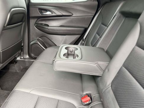Certified 2021 Chevrolet TrailBlazer RS w/ Sun and Liftgate Package AWD/4WD image 14