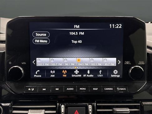 Used 2022 Nissan Pathfinder SL image 18