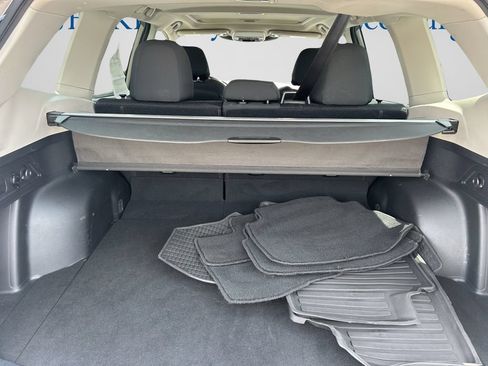 Used 2023 Subaru Forester Premium AWD/4WD image 15
