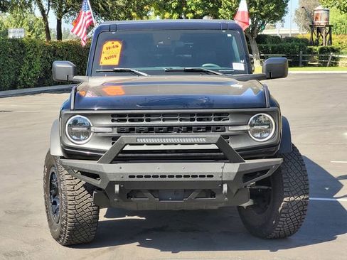 Used 2022 Ford Bronco 4-Door image 3