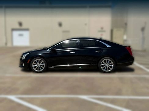 Used 2014 Cadillac XTS Luxury FWD image 5