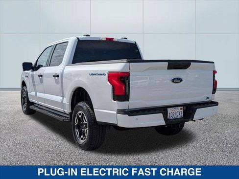 Used 2023 Ford F150 Lightning XLT AWD/4WD image 6
