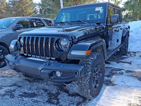 Certified 2022 Jeep Gladiator Sport image 4