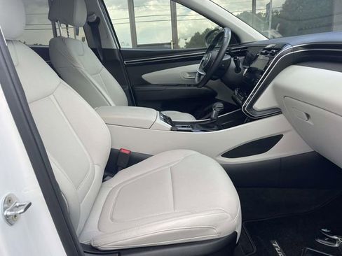 Used 2023 Hyundai Tucson SEL w/ Convenience Package FWD image 9