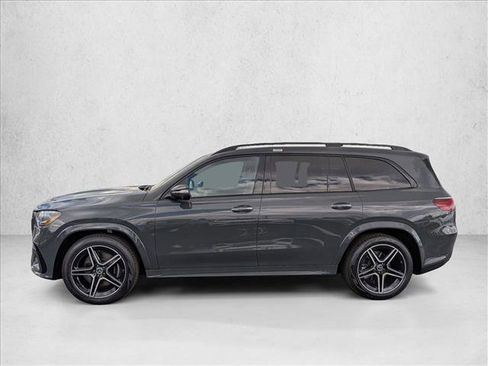 New 2026 Mercedes-Benz GLS 450 4MATIC image 5