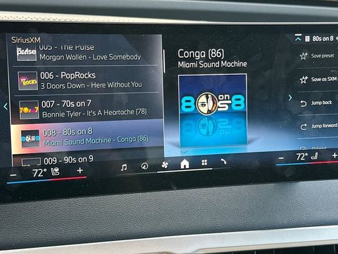 Used 2024 BMW iX xDrive50 w/ Premium Package image 21