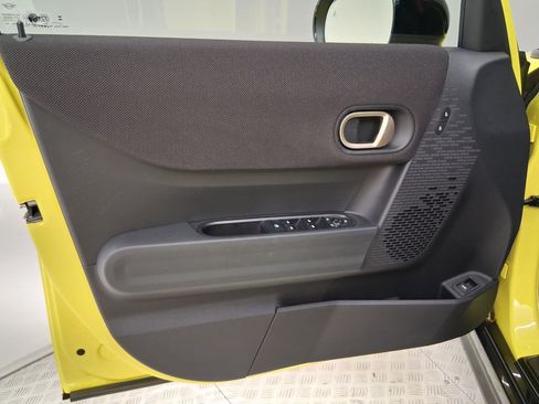 Certified 2025 MINI Cooper S FWD image 21