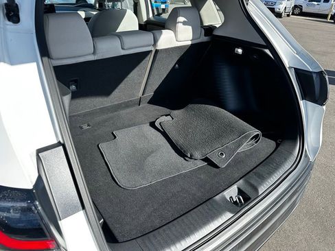 Certified 2023 Honda HR-V LX image 9