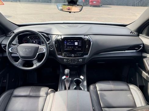 Used 2023 Chevrolet Traverse RS w/ LPO, Floor Liner Package AWD/4WD image 22