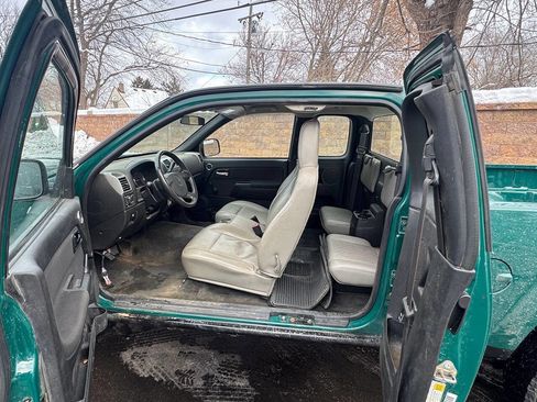 Used 2011 Chevrolet Colorado W/T image 8