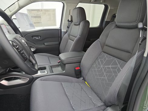 New 2026 Nissan Frontier SV w/ Tow Package image 14