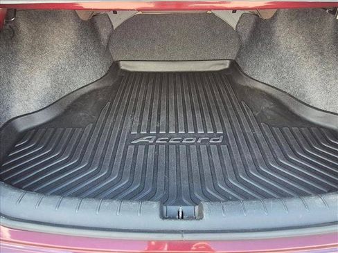 Used 2013 Honda Accord LX image 6