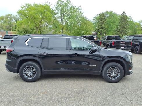 Used 2025 GMC Acadia Elevation AWD/4WD image 2