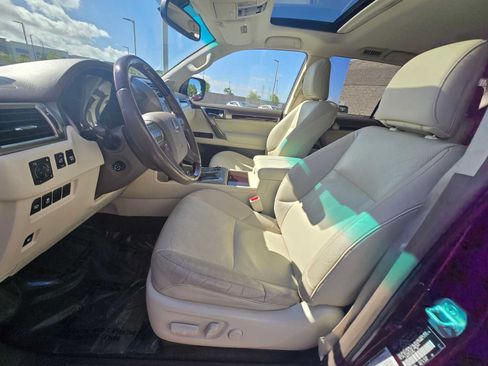 Used 2018 Lexus GX 460 Premium AWD/4WD image 22