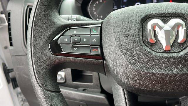 Used 2023 RAM ProMaster 2500 FWD image 11