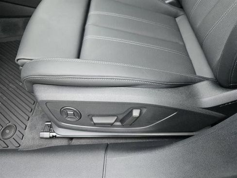 New 2025 Audi A6 e-tron Premium Plus image 22