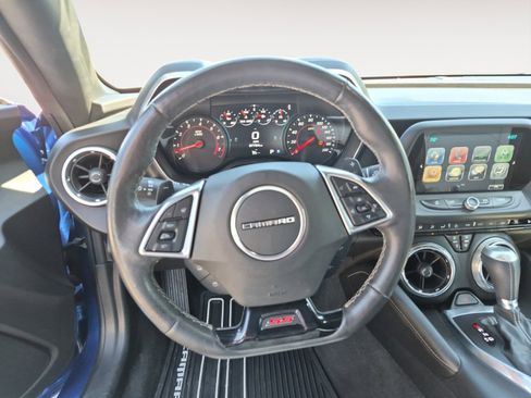 Used 2018 Chevrolet Camaro SS RWD image 13