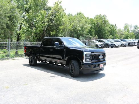 Used 2024 Ford F250 Lariat w/ Lariat Ultimate Package AWD/4WD image 7