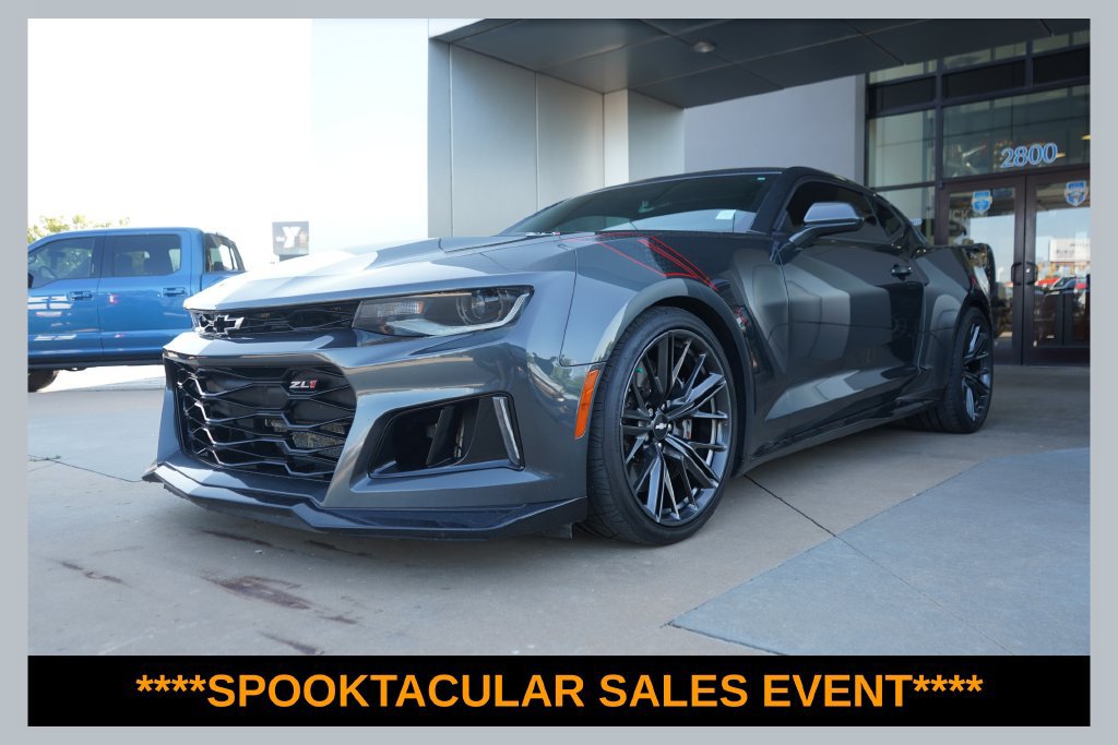 Used 2018 Chevrolet Camaro ZL1 RWD image 1