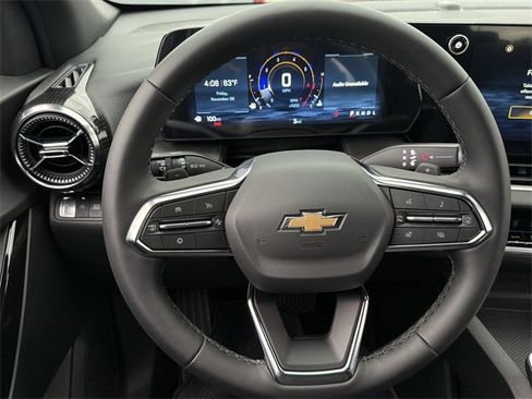 New 2026 Chevrolet Equinox LT image 12