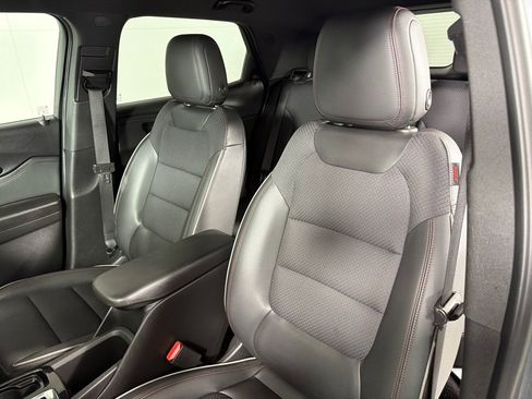 Used 2021 Chevrolet TrailBlazer RS w/ Convenience Package FWD image 13