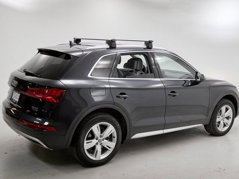 Used 2018 Audi Q5 2.0T Premium Plus w/ Premium Plus Package image 10