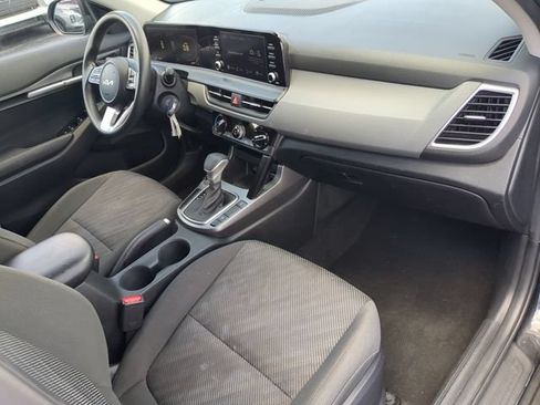 Used 2024 Kia Seltos LX AWD/4WD image 14