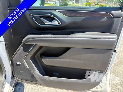 Used 2022 Chevrolet Tahoe Z71 w/ Luxury Package AWD/4WD image 28