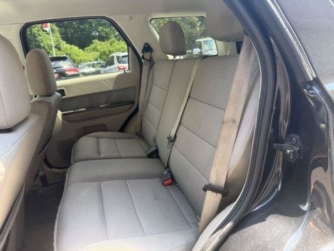 Used 2011 Ford Escape XLT w/ Cargo Pkg FWD image 14