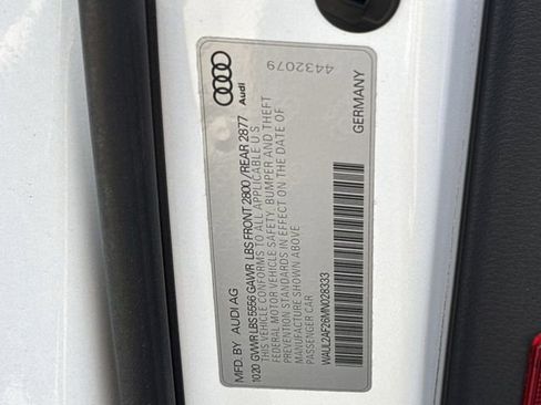 Used 2021 Audi A6 Premium Plus w/ Premium Plus Package image 31