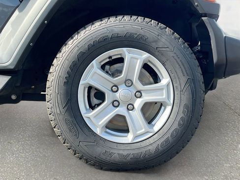 Certified 2022 Jeep Wrangler Unlimited Sport image 29