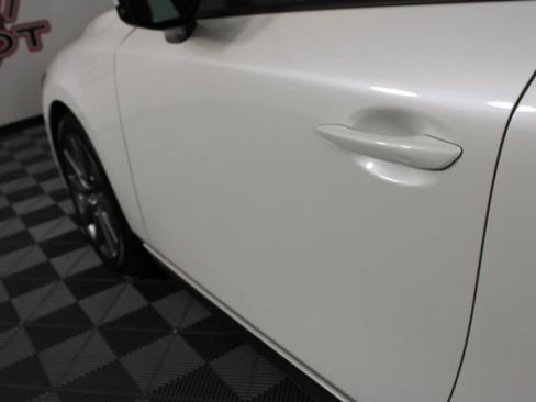 Used 2024 MAZDA MAZDA3 s image 28