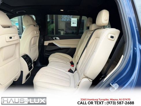 Used 2021 BMW X7 xDrive40i w/ Executive Package image 18