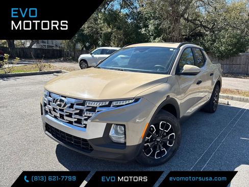 Used 2023 Hyundai Santa Cruz SEL w/ Activity Package AWD/4WD image 1