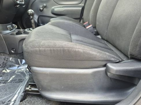 Used 2019 Nissan Versa S Plus FWD image 17