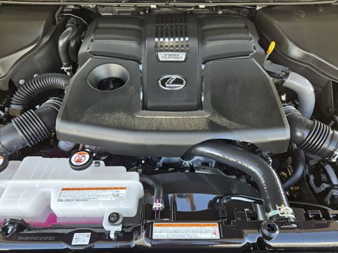 Used 2025 Lexus GX 550 Premium Package w/ Cold Area Package image 42