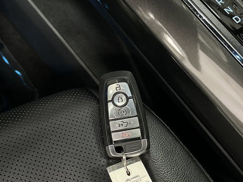 Used 2023 Ford F150 Lariat w/ Equipment Group 502A High image 33