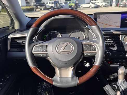 Used 2019 Lexus RX 450hL Premium image 22