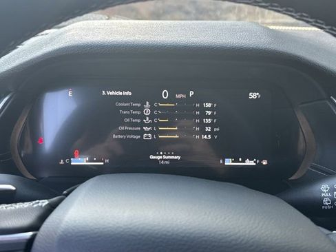 New 2025 Jeep Grand Cherokee L Laredo image 24