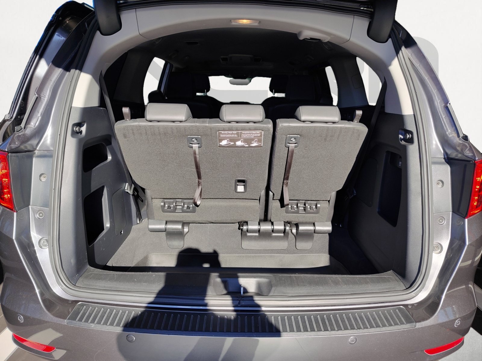 Used 2024 Honda Odyssey Touring image 14