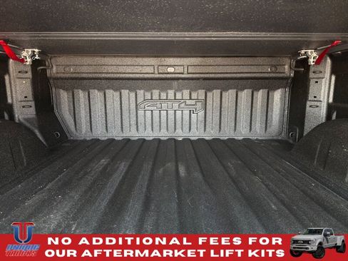 Used 2024 GMC Sierra 1500 AT4 w/ Technology Package AWD/4WD image 9