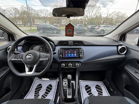 Used 2024 Nissan Versa SV image 15