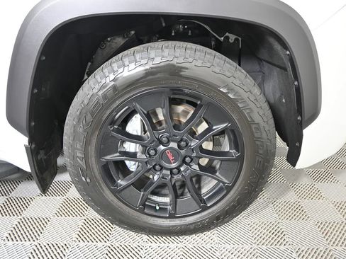 Used 2025 Toyota Sequoia Limited w/ TRD Off-Road Package AWD/4WD image 11