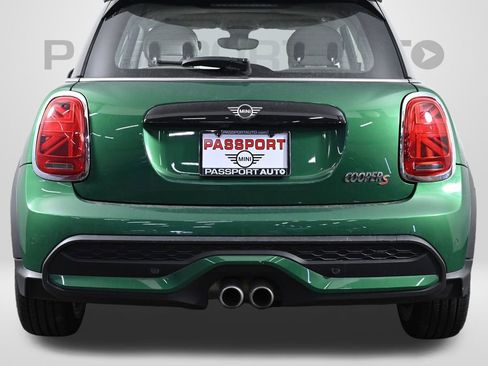 Certified 2023 MINI Cooper S image 9