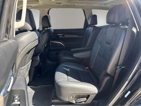 Used 2021 Kia Telluride SX w/ SX Prestige Package AWD/4WD image 10