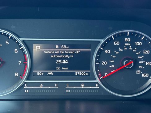 Used 2021 Kia Sorento S image 19