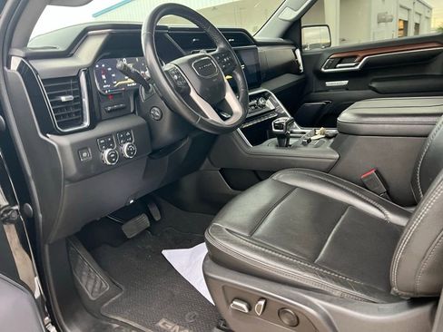 Used 2023 GMC Sierra 1500 Denali w/ Technology Package image 9