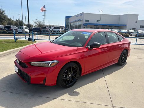 Certified 2025 Honda Civic Sport image 4