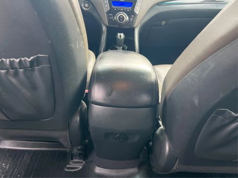 Used 2015 Hyundai Santa Fe GLS w/ Option Group 02 image 19