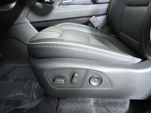 Used 2026 Chevrolet Traverse High Country w/ LPO, Floor Liner Package AWD/4WD image 23